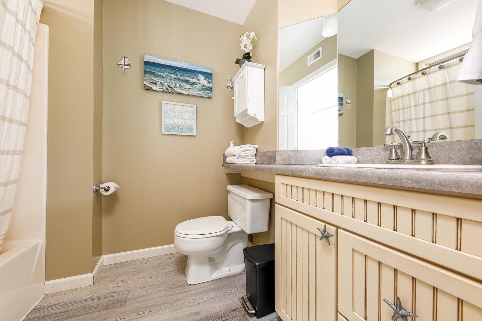 Gorgeous 2 Bedroom Lake View Condo Traverse City Exteriér fotografie