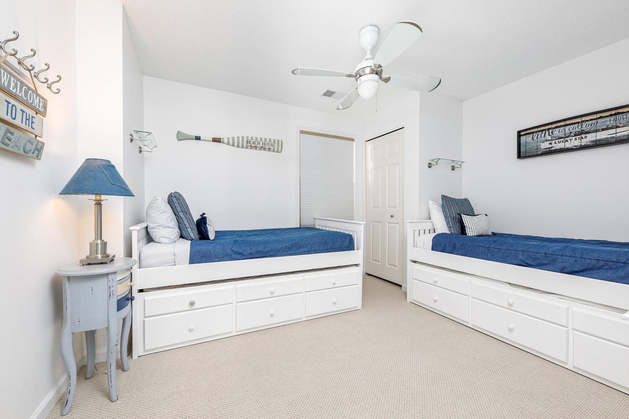 Gorgeous 2 Bedroom Lake View Condo Traverse City Exteriér fotografie